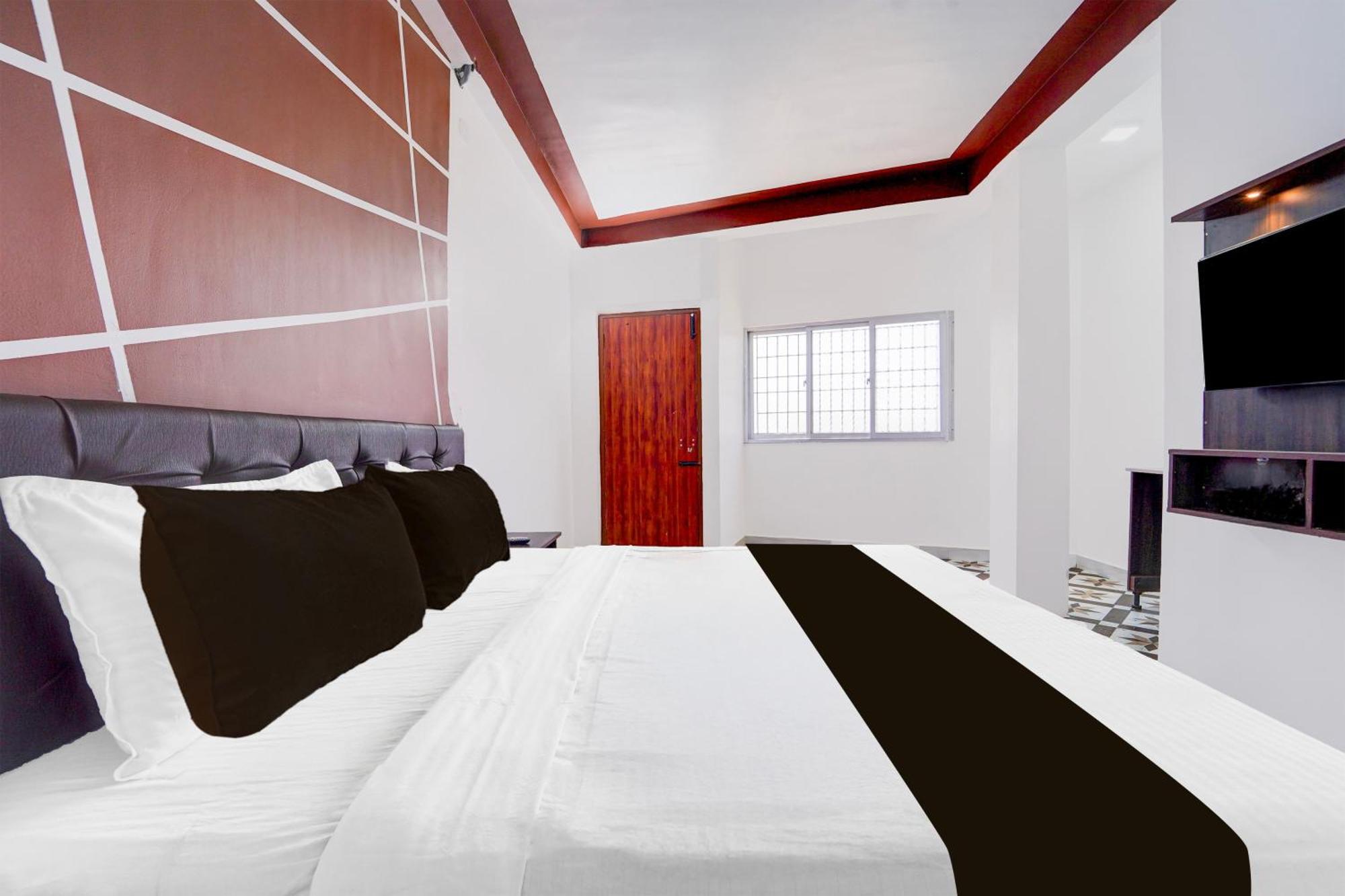 Hotel O Anandha Inn Rooms Tirupparangunram Exterior photo